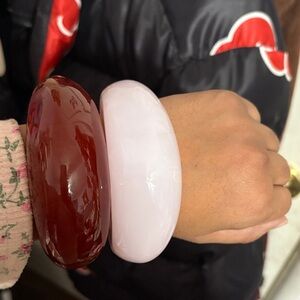 Vintage Lucite Bangle set